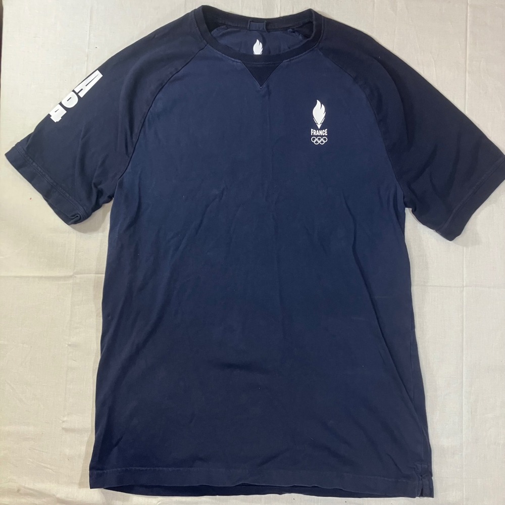 Decathlon France Olympic Games 2024 Navy Blue Raglan Graphic T-Shirt Mens Medium